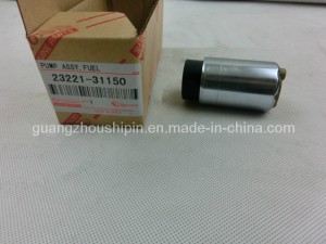Quality Denso Fuel Pump Assembly for Toyota (23221-31150)