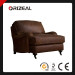 Orizeal English Roll Arm Leather Chair with Setback Rounded Arm and Large Loose Cushion on The Angled Back (OZ-LS-2024)