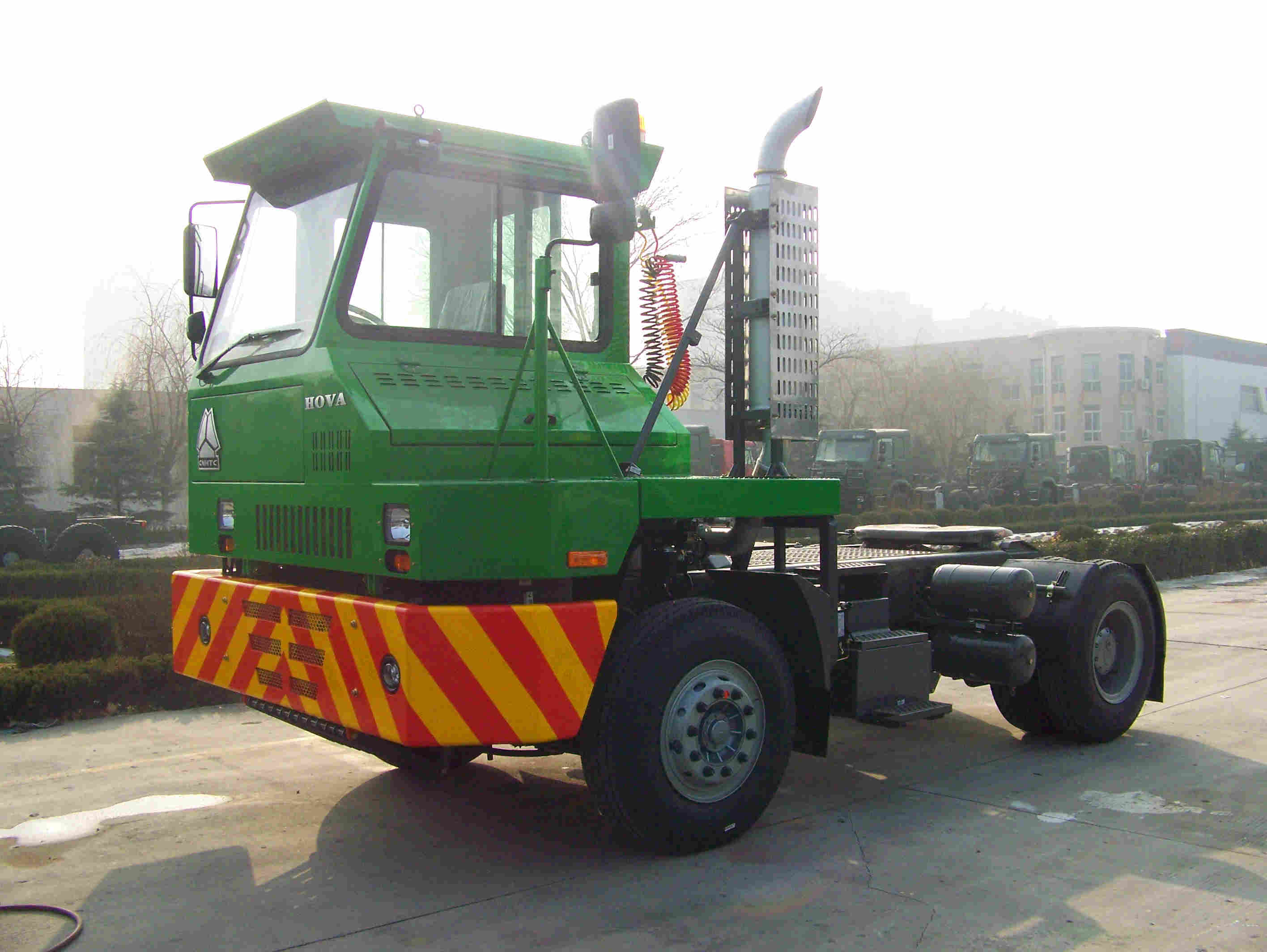 4X2 Head Tractor Cnhtc Zz5371vdmb32100r