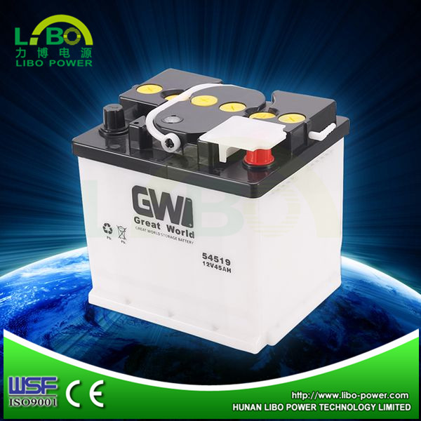 Dry Charged DIN Standard Lead Acid Car Battery with 12V45ah