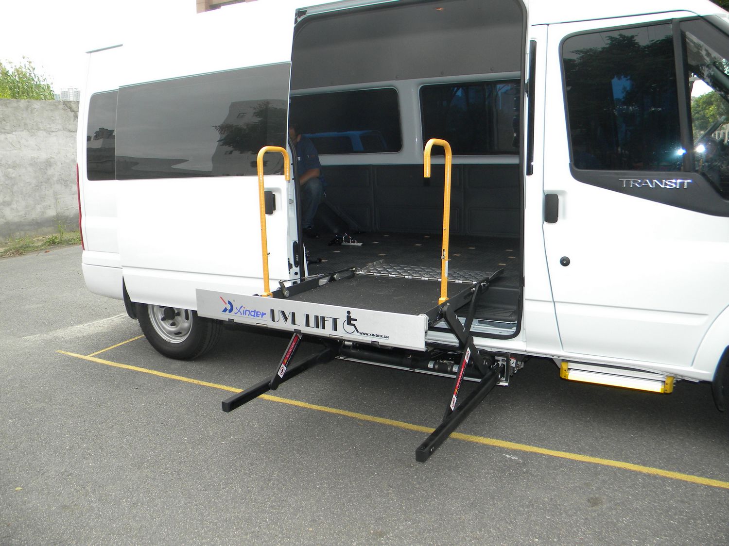 High Quality Hydraulic Scissors Wheelchair Lift for Disabled with CE Certificate