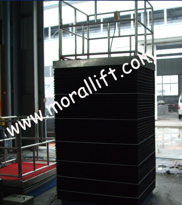 Hydraulic Wheelchair Lift