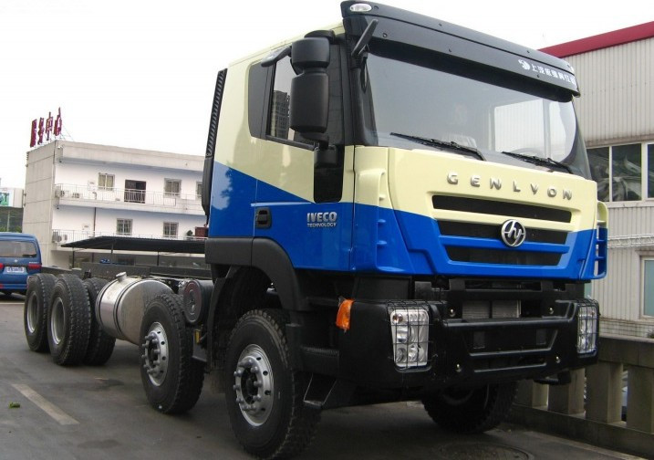 Iveco Genlyon 8X4 380HP Strong Dumper Truck