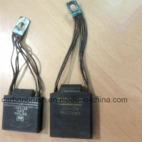 Professional Supplier of Carbon Brush Offer The Best Price De7000