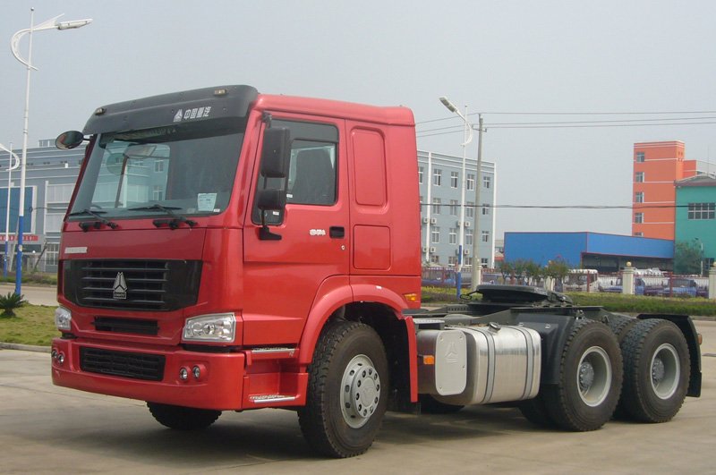 Sinotruk 6*4 Tractor Truck