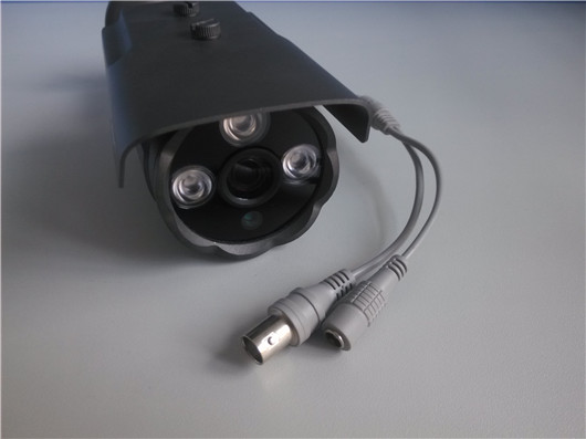Water-Proof Wide Viewing Angler Wired Motion Alarm Bullet Camera