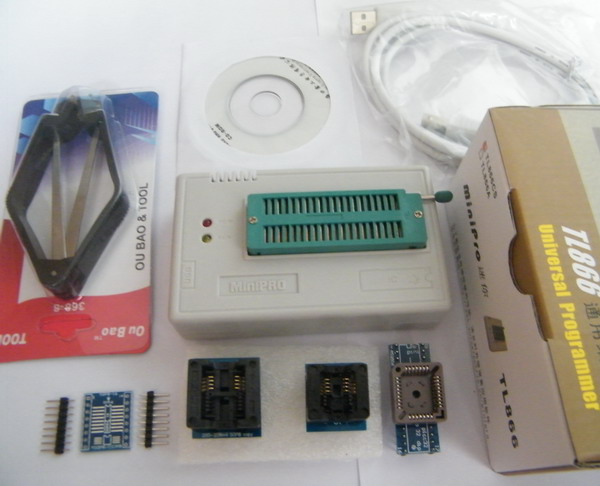 TL866CS Universal BIOS Programmer + 4 Adapters